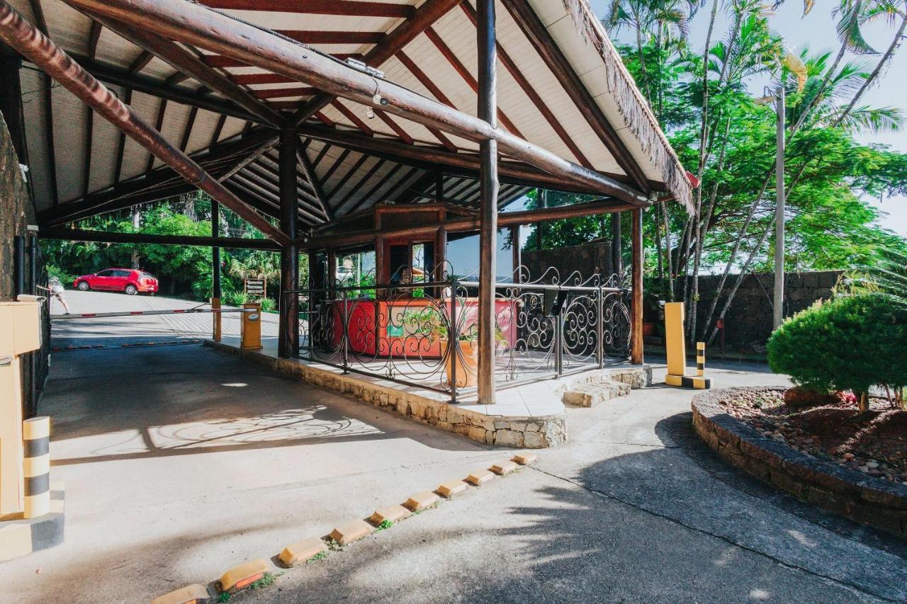 Casa Em Fechado E Lazer A Beira-mar Holiday home